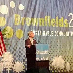 mayor emanuel.jpg